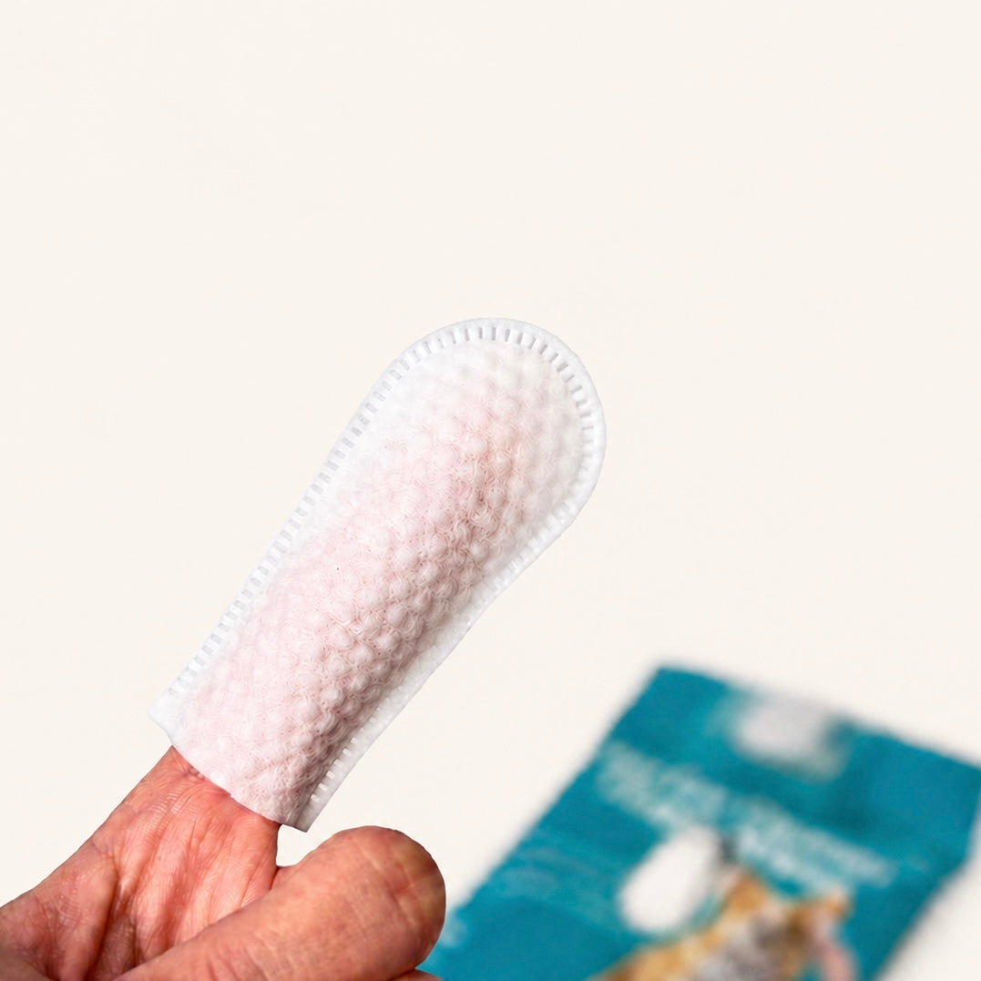 Woofé CleanEars™ Finger Wipes – 20 Count Travel Pack 👂